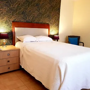 Island House Near Curacao International Airport Cur Guest house