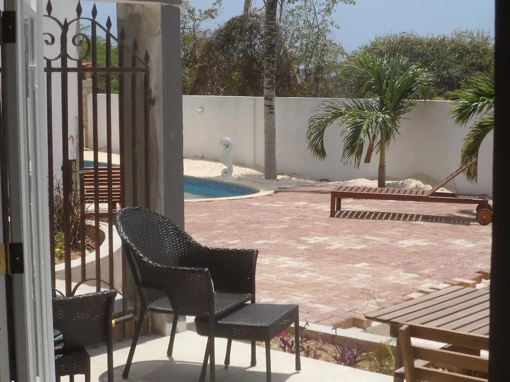 Advantage Apartments Curacao Willemstad