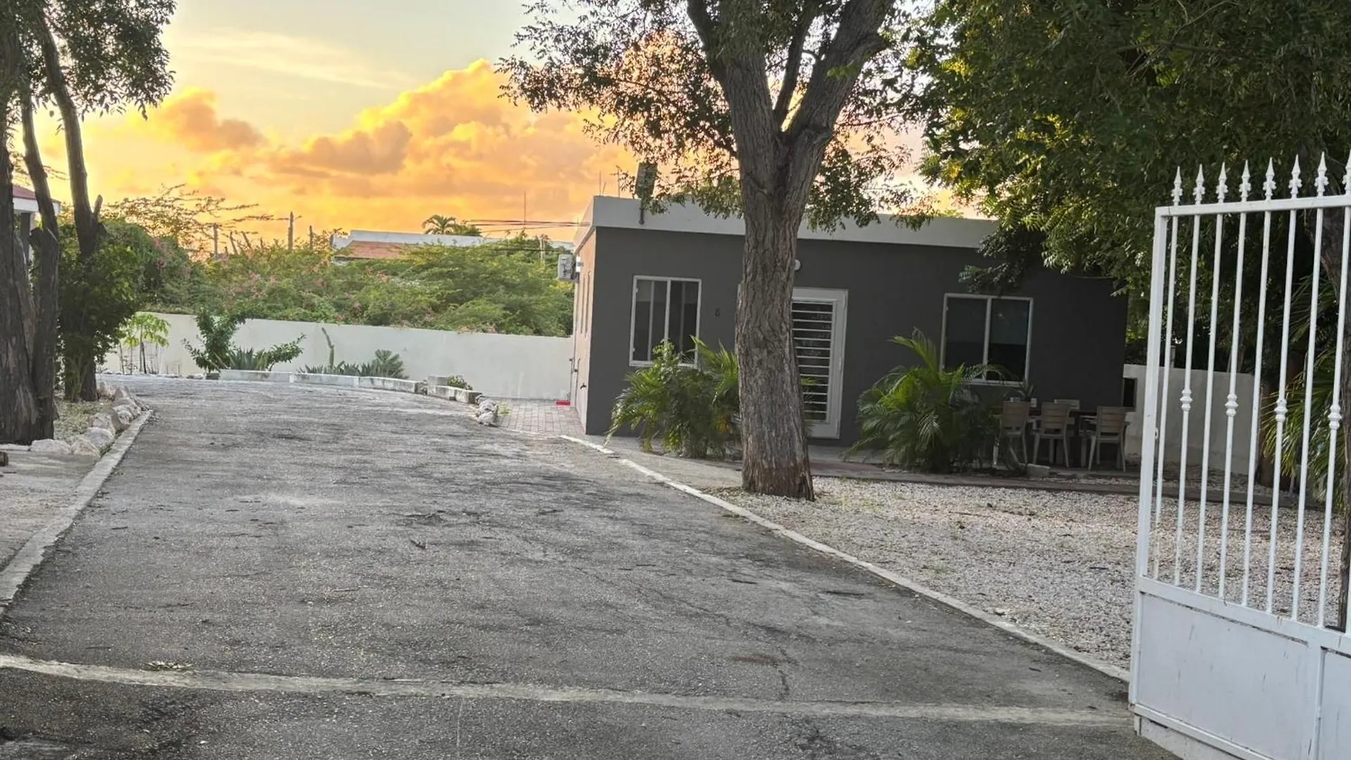 Advantage Apartments Curacao Willemstad Curacao